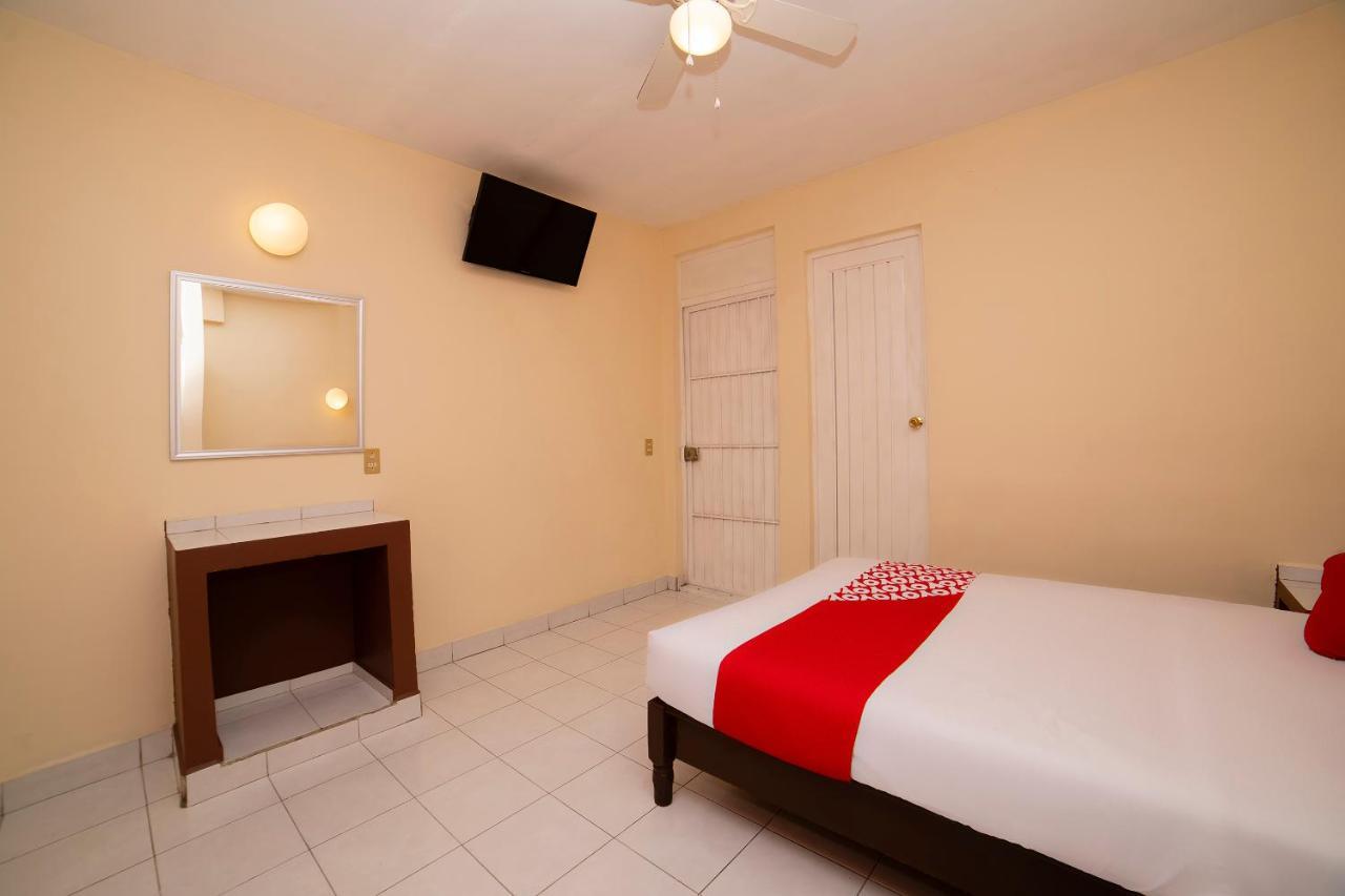 Oyo Hotel Jardin Carpio Aguascalientes Dış mekan fotoğraf